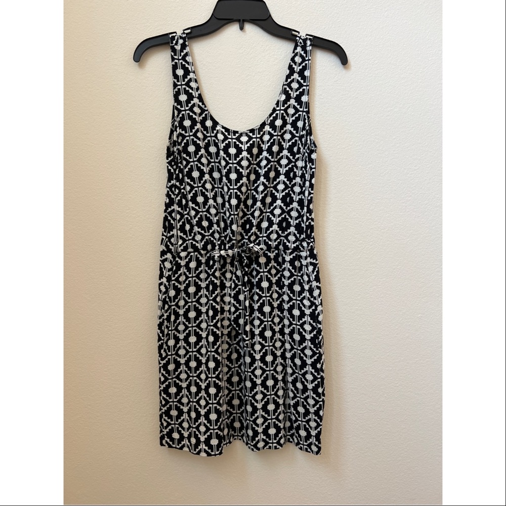 Adjustable waist drawstring